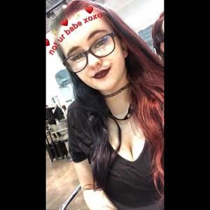 Meet your Posher, Kara